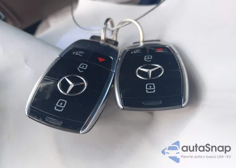 2023 Mercedes-Benz E 350 4Matic из США, поврежденный, VIN W1KZF8EB3PB109653